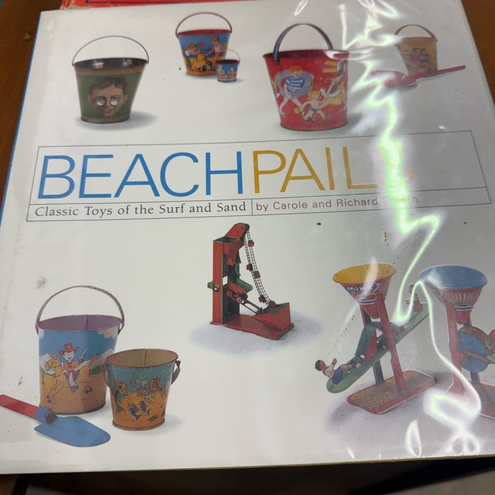 Colorful Beach Pail Set for Kids